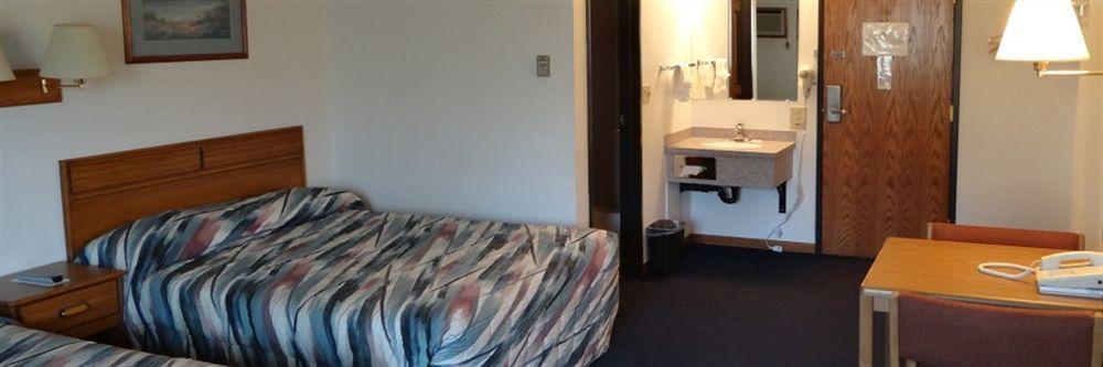 Amerivu Inn Warroad Экстерьер фото